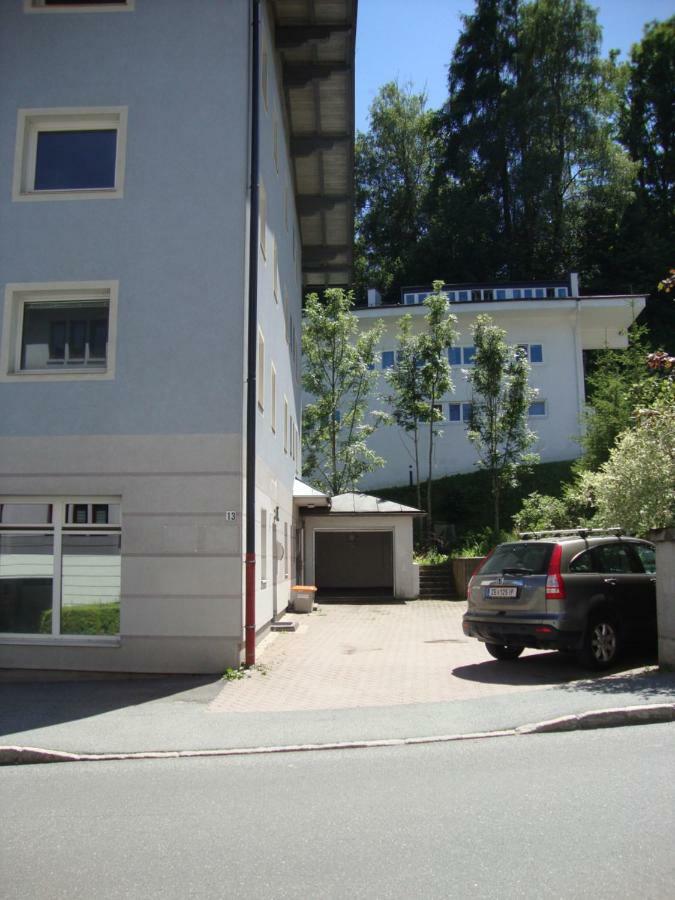 Schlafgut Kuessler - 70M Vom City Express Zell am See Exterior photo
